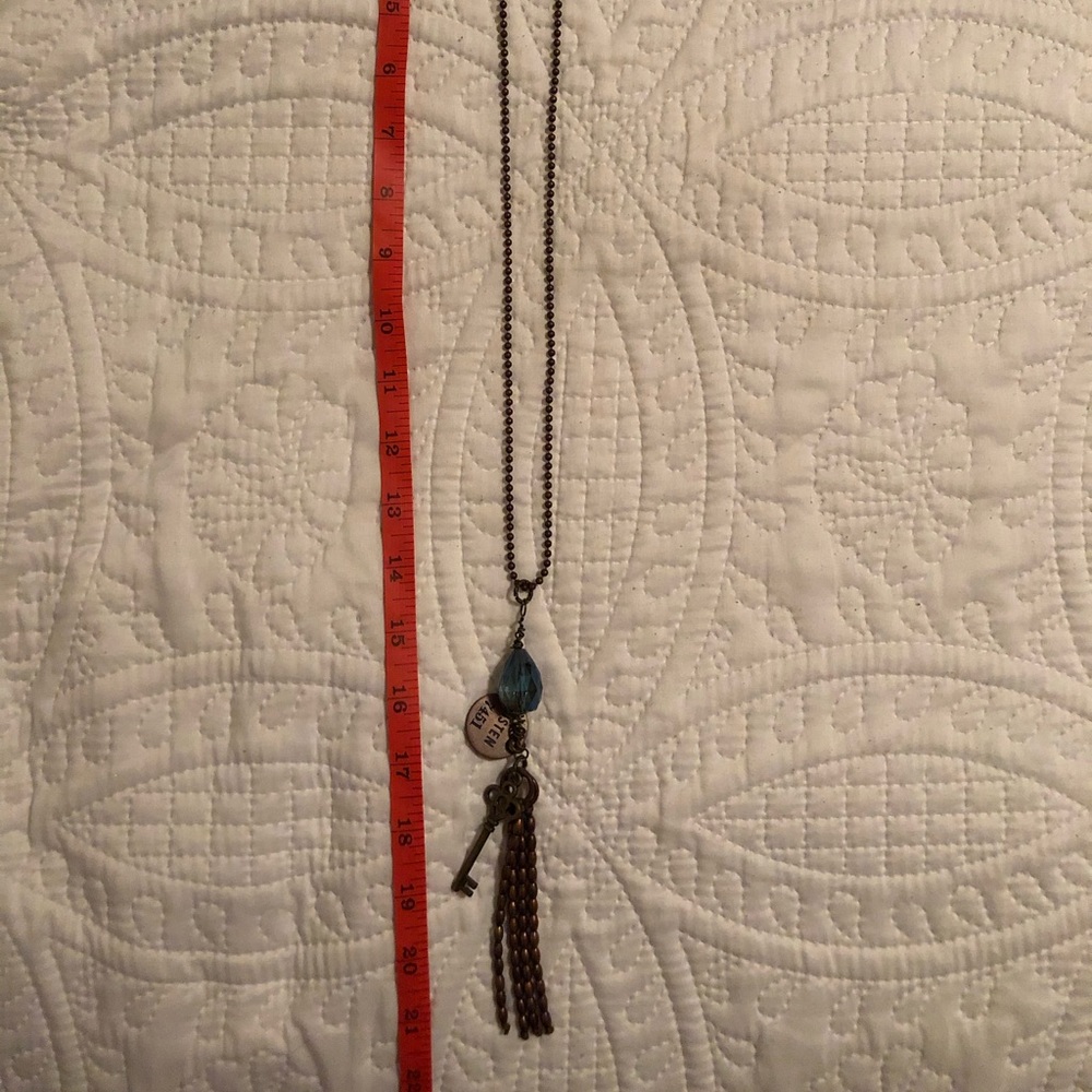 Fashion necklace